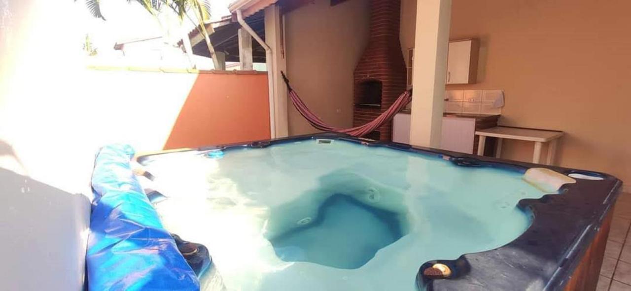 فيلا Peruíbeفي Casa Completa Com Piscina A 300 Metros Do Mar المظهر الخارجي الصورة
