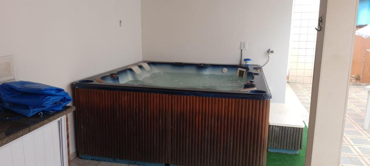 فيلا Peruíbeفي Casa Completa Com Piscina A 300 Metros Do Mar المظهر الخارجي الصورة