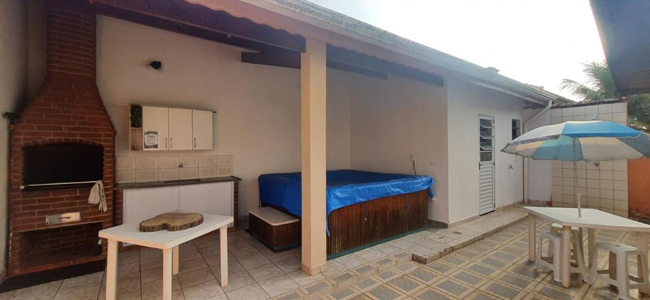 فيلا Peruíbeفي Casa Completa Com Piscina A 300 Metros Do Mar المظهر الخارجي الصورة