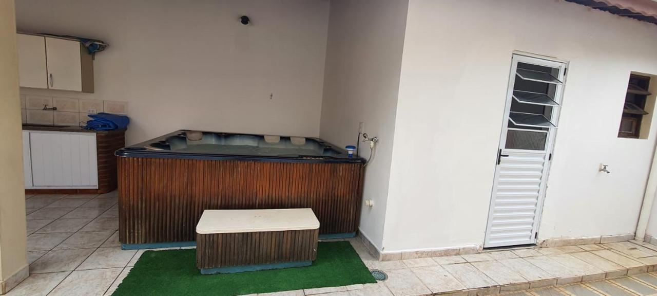 فيلا Peruíbeفي Casa Completa Com Piscina A 300 Metros Do Mar المظهر الخارجي الصورة